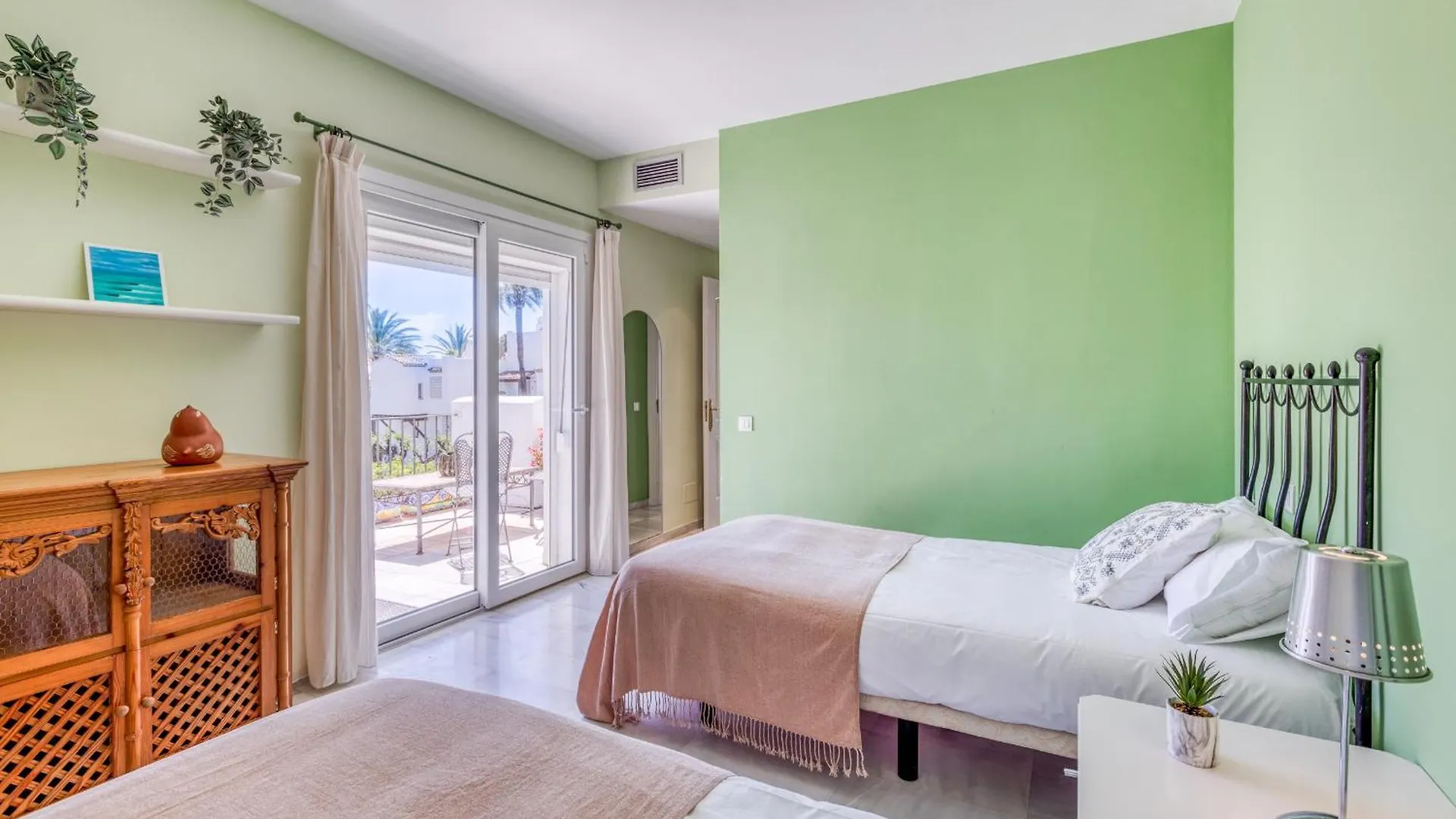 Hanami Alcazaba Beach Duplex Sea View Estepona Španělsko